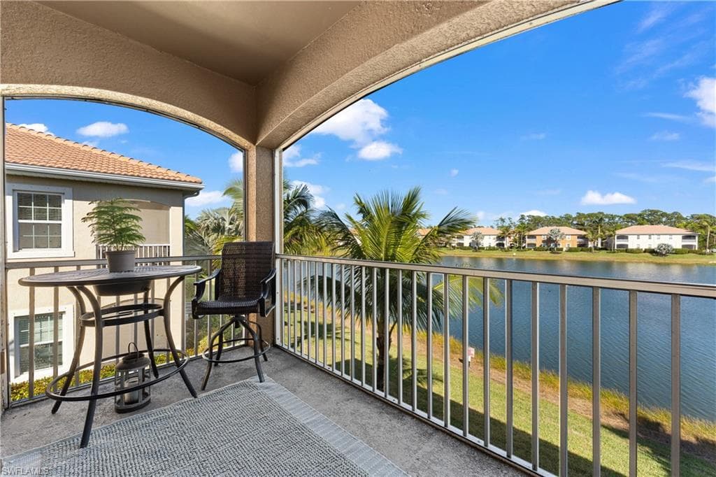 18222 Creekside Preserve LOOP # 201, FORT MYERS FL 33908-5