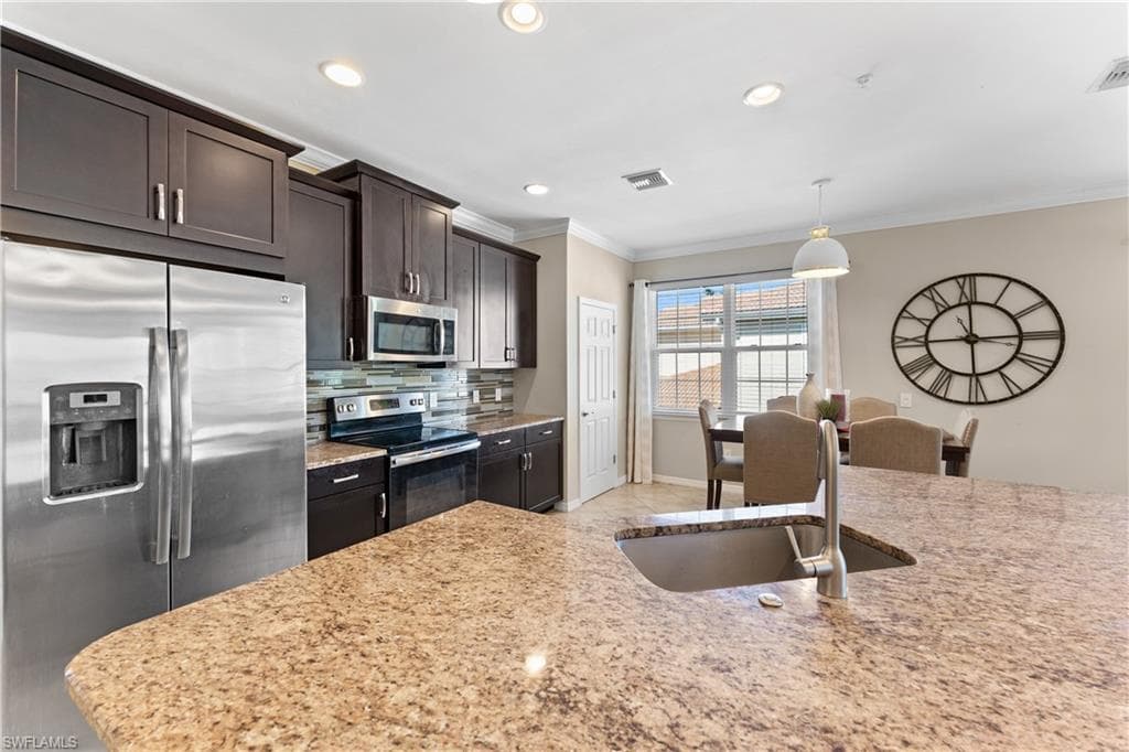 18222 Creekside Preserve LOOP # 201, FORT MYERS FL 33908-14