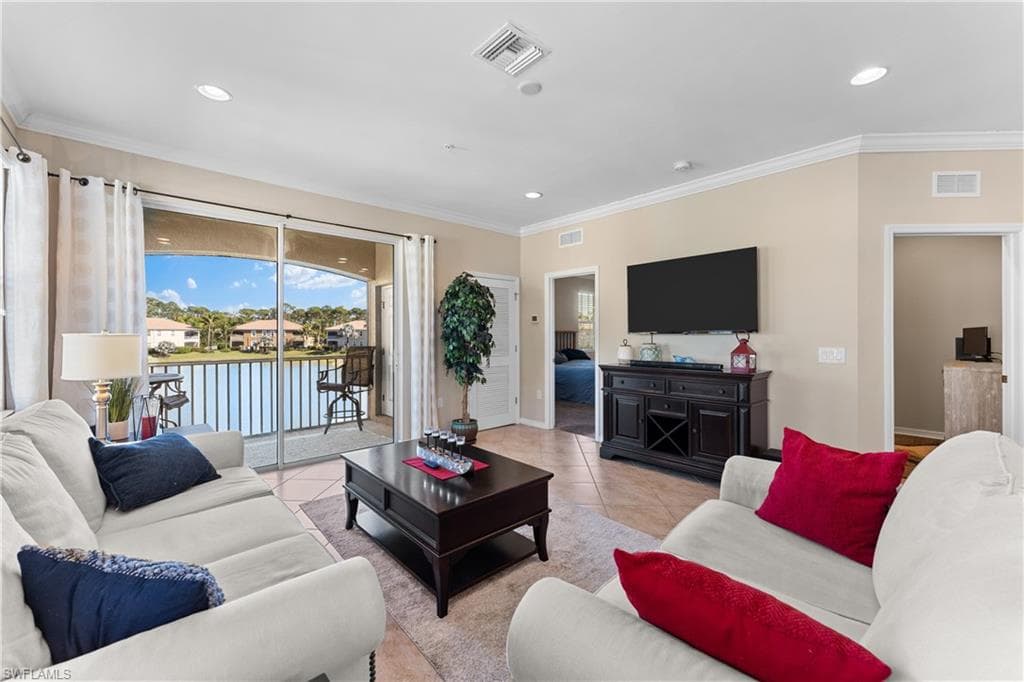 18222 Creekside Preserve LOOP # 201, FORT MYERS FL 33908-7