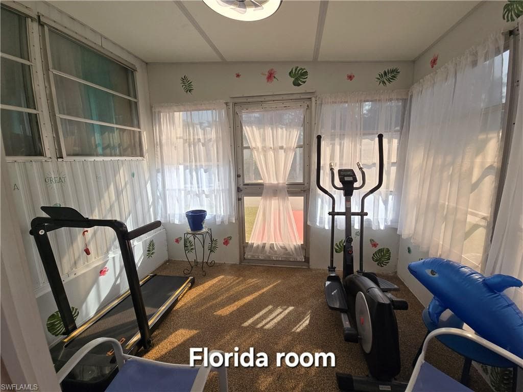 19 Moorhead MNR, NAPLES FL 34112-25