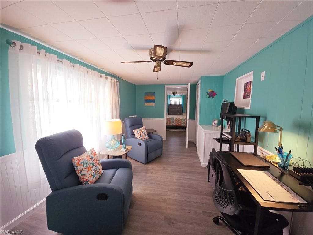 19 Moorhead MNR, NAPLES FL 34112-19