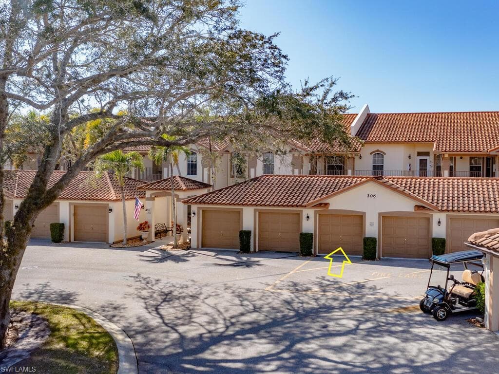 206 Newport DR # 805, NAPLES FL 34114-25