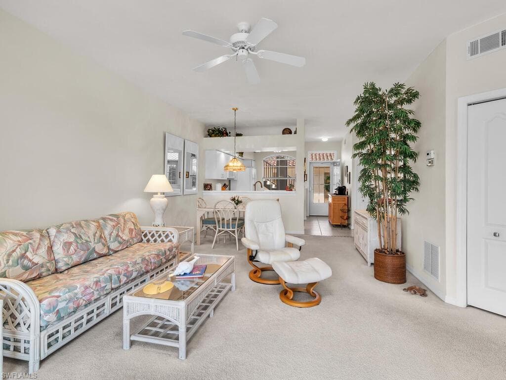 206 Newport DR # 805, NAPLES FL 34114-18