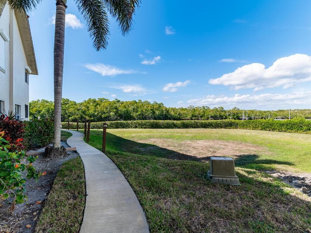 206 Newport DR # 805, NAPLES FL 34114-24
