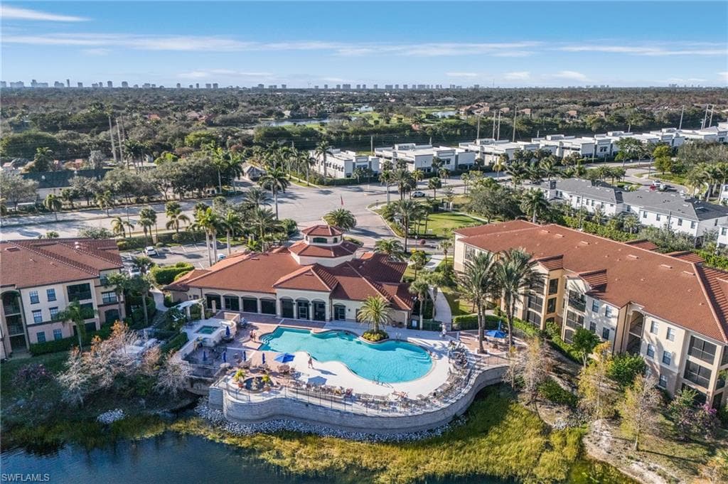 12936 Violino LN # 108, NAPLES FL 34105-28