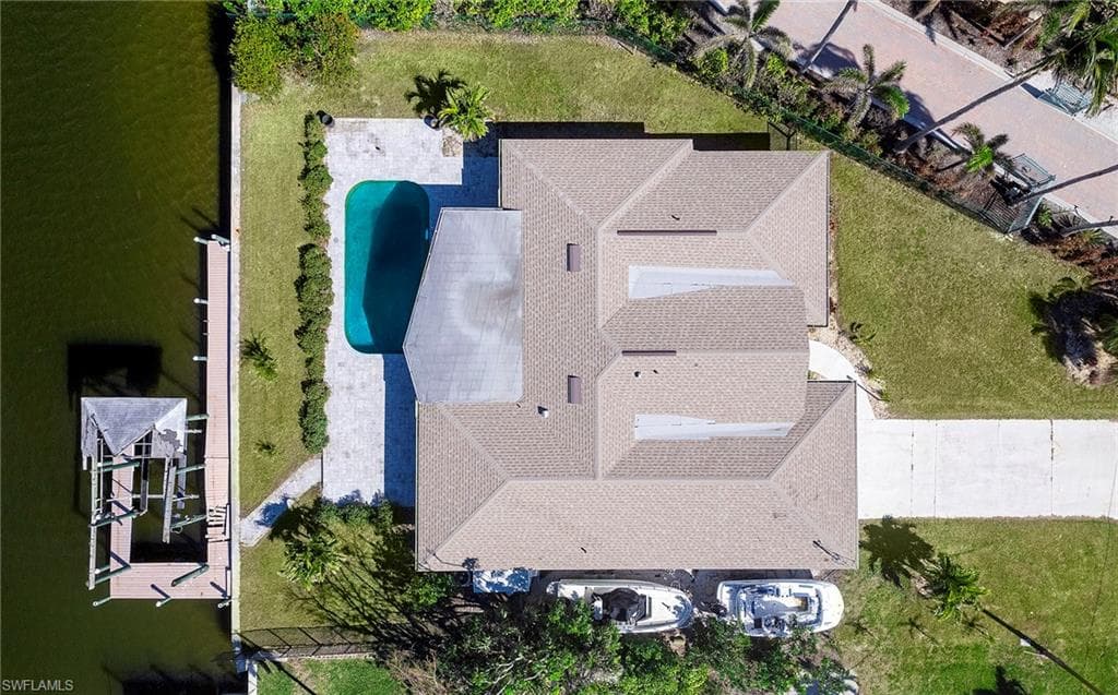 5660 Williams DR, FORT MYERS BEACH FL 33931-10