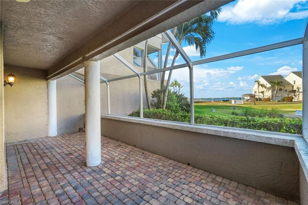 3623 Edgewood AVE, FORT MYERS FL 33916-26
