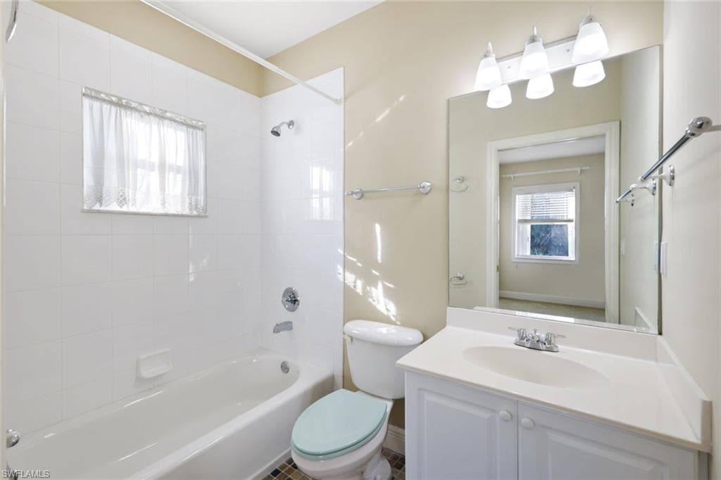 3623 Edgewood AVE, FORT MYERS FL 33916-16