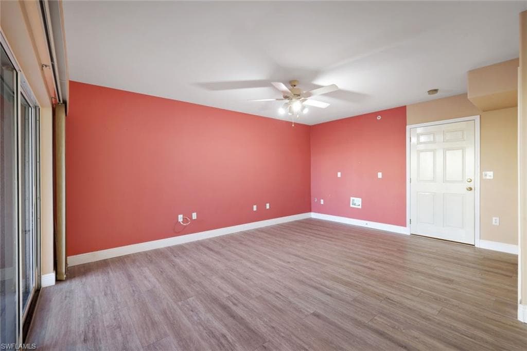 3623 Edgewood AVE, FORT MYERS FL 33916-23