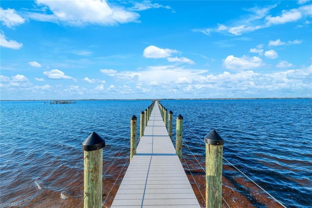 3623 Edgewood AVE, FORT MYERS FL 33916-37