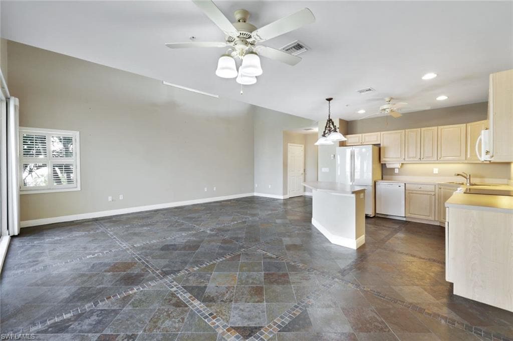 3623 Edgewood AVE, FORT MYERS FL 33916-7
