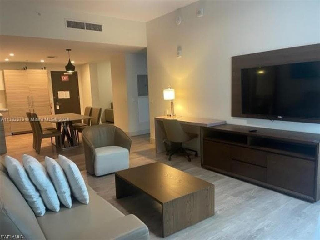 777 N OCEAN DR # N317, HOLLYWOOD FL 33019-2