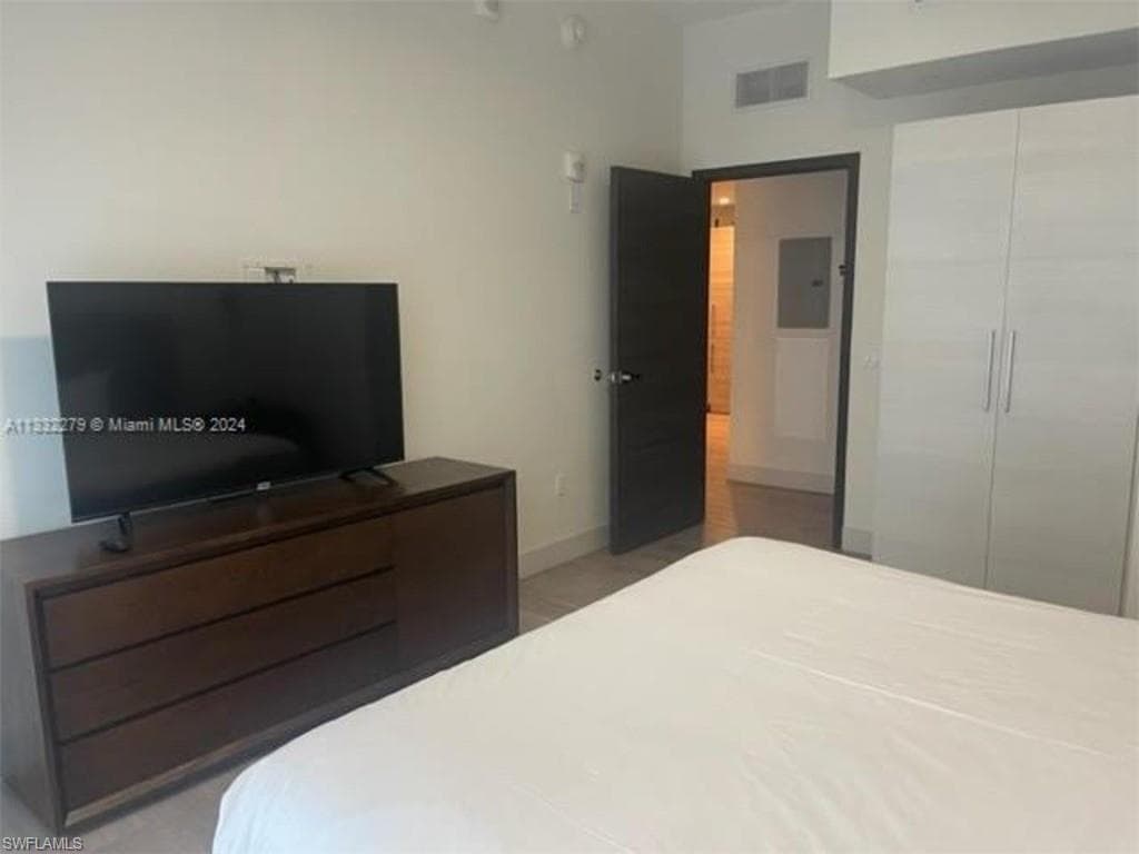 777 N OCEAN DR # N317, HOLLYWOOD FL 33019-9