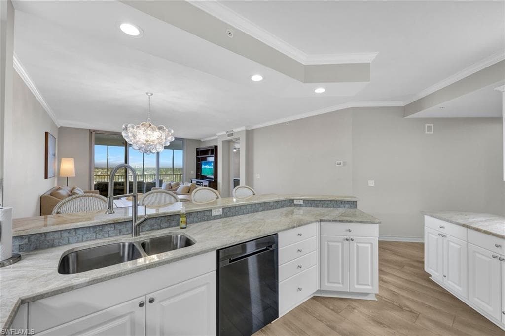 410 Flagship DR # 1005, NAPLES FL 34108-5