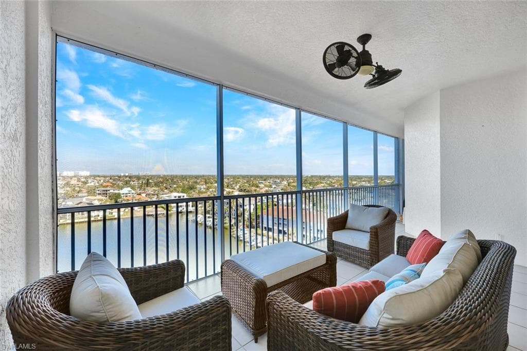 410 Flagship DR # 1005, NAPLES FL 34108-18