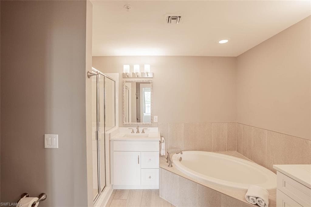 7885 Mahogany Run LN # 1512, NAPLES FL 34113-15