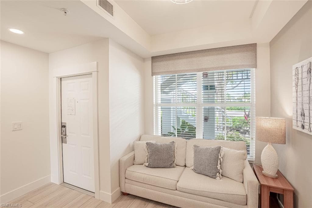 7885 Mahogany Run LN # 1512, NAPLES FL 34113-2