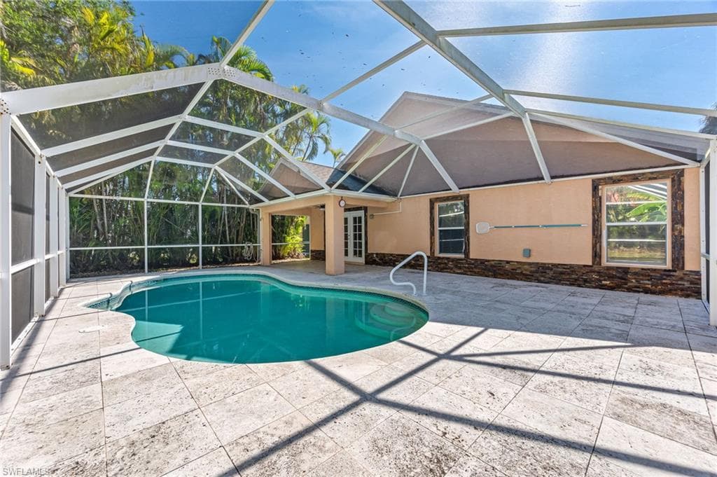 15028 Savannah DR, NAPLES FL 34119-31