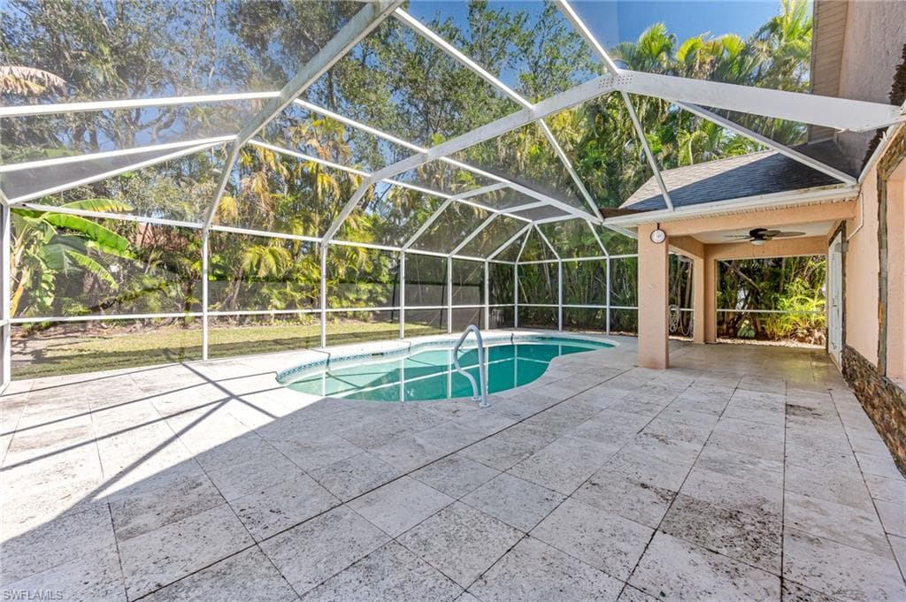 15028 Savannah DR, NAPLES FL 34119-30