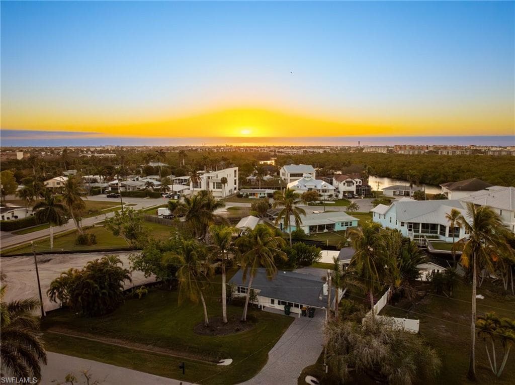 1796 Holiday LN, NAPLES FL 34104-16