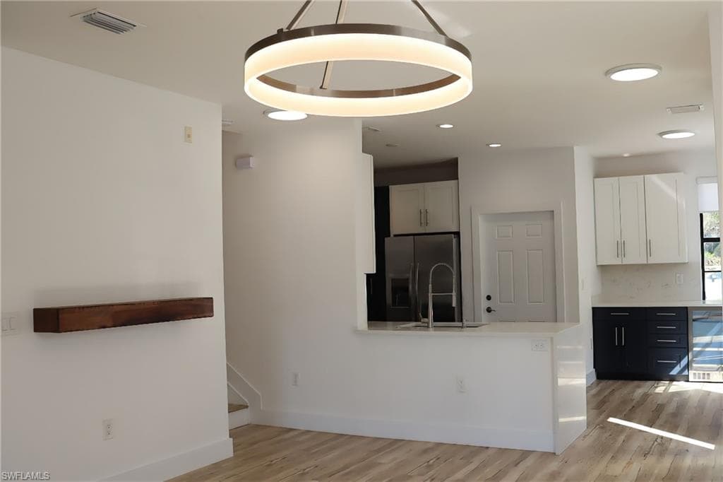 15489 Summit Place CIR # 302, NAPLES FL 34119-5