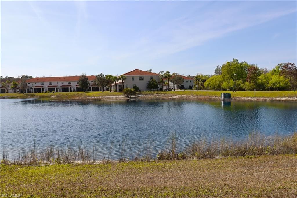 15489 Summit Place CIR # 302, NAPLES FL 34119-21