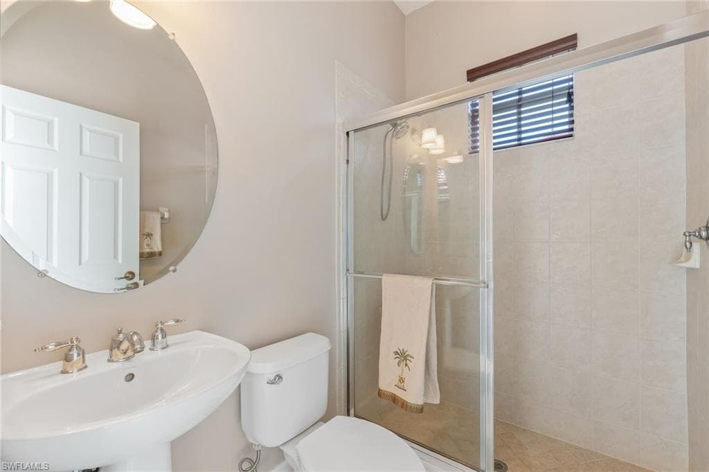 5683 Whispering Willow WAY, FORT MYERS FL 33908-25