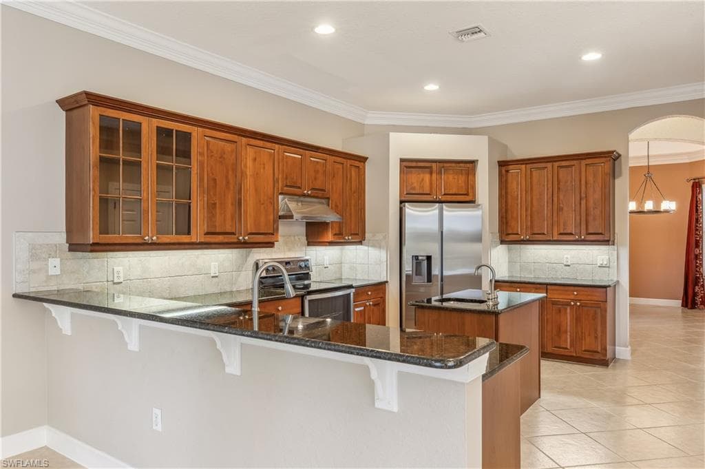 5683 Whispering Willow WAY, FORT MYERS FL 33908-13