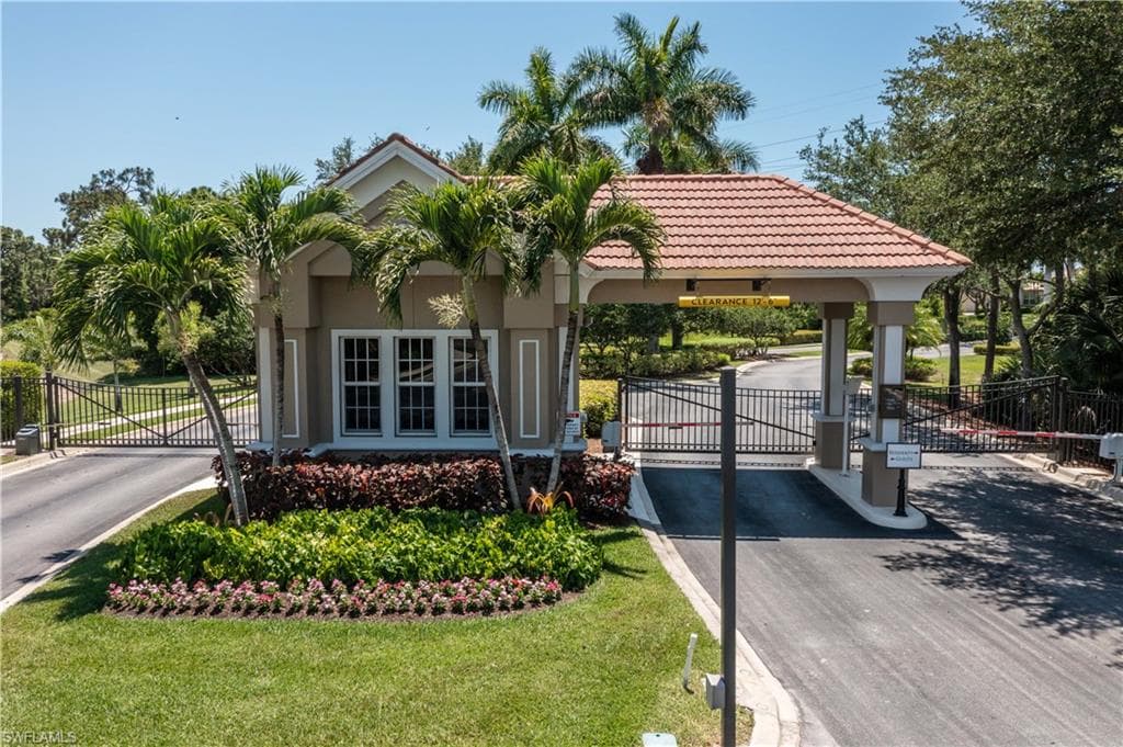 5683 Whispering Willow WAY, FORT MYERS FL 33908-43