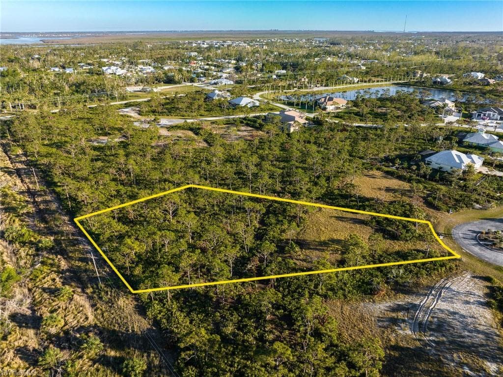 12534 Indian Shell TRL, BOKEELIA FL 33922-20