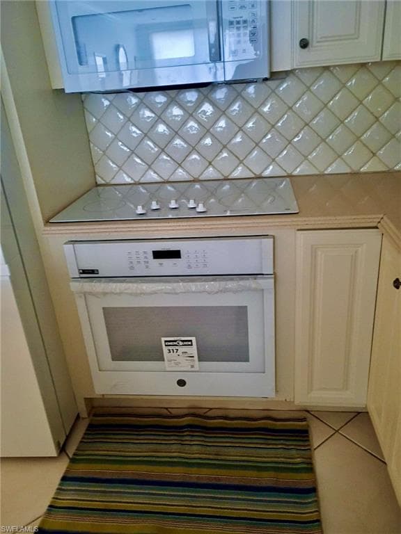 1212 BENJAMIN FRANKLIN DR # 102, SARASOTA FL 34236-5