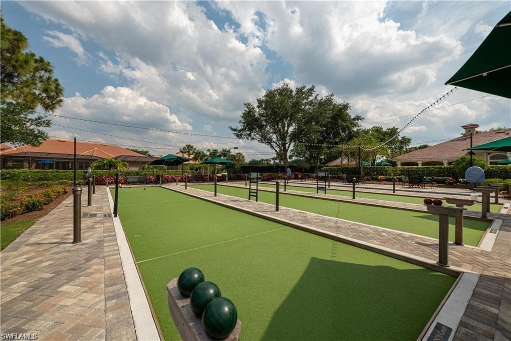 5735 Persimmon WAY, NAPLES FL 34110-34