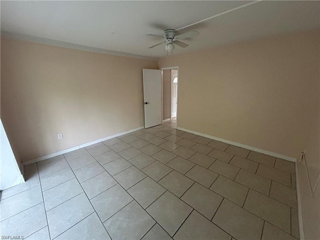 2828 Jackson ST # H5, FORT MYERS FL 33901-5
