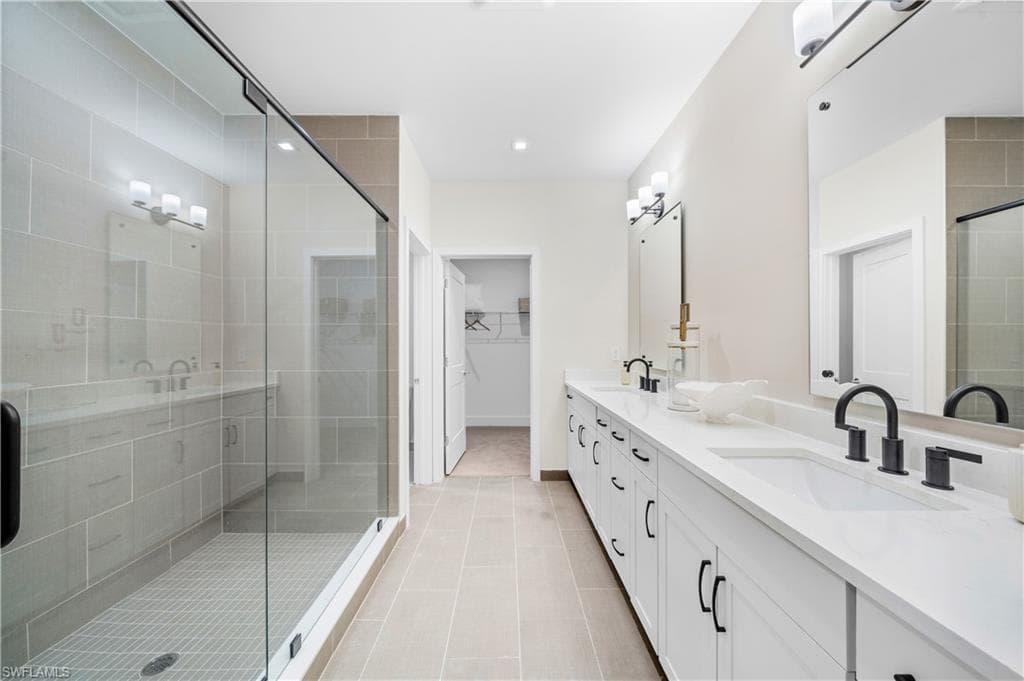 10951 Salt Bay WAY, FORT MYERS FL 33913-18