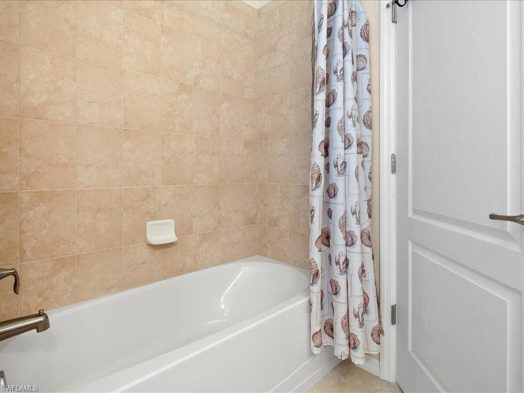 3827 Treasure Cove CIR, NAPLES FL 34114-22