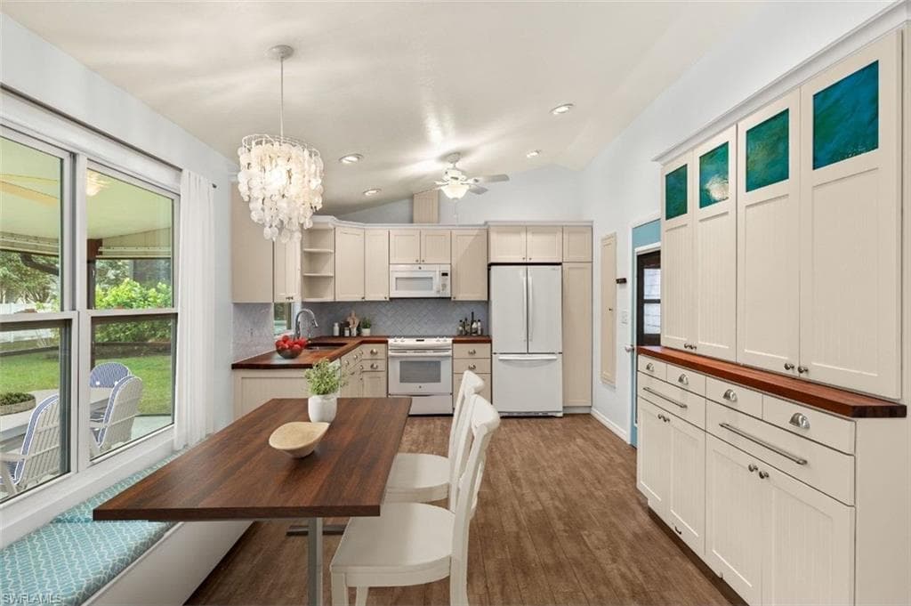 3605 Sudbury LN, BONITA SPRINGS FL 34134-4