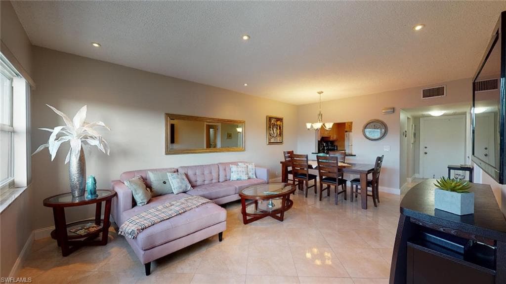 329 3RD ST SE # 402P, HALLANDALE BEACH FL 33009-16