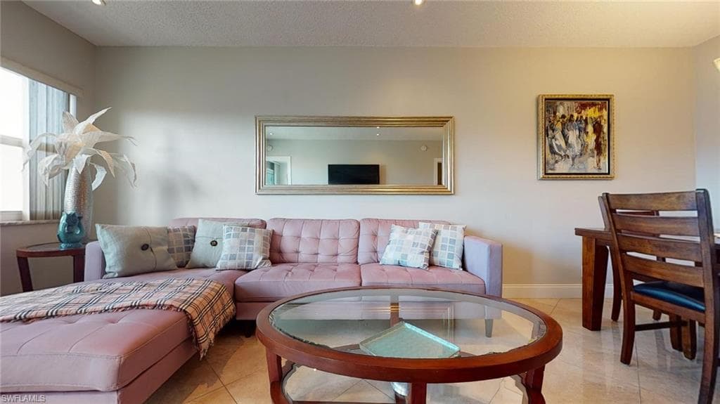 329 3RD ST SE # 402P, HALLANDALE BEACH FL 33009-13