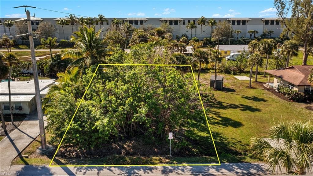 Danford ST, NAPLES FL 34112-1