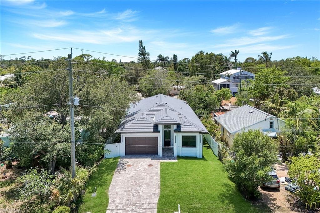 1312 Trail Terrace DR, NAPLES FL 34103-2