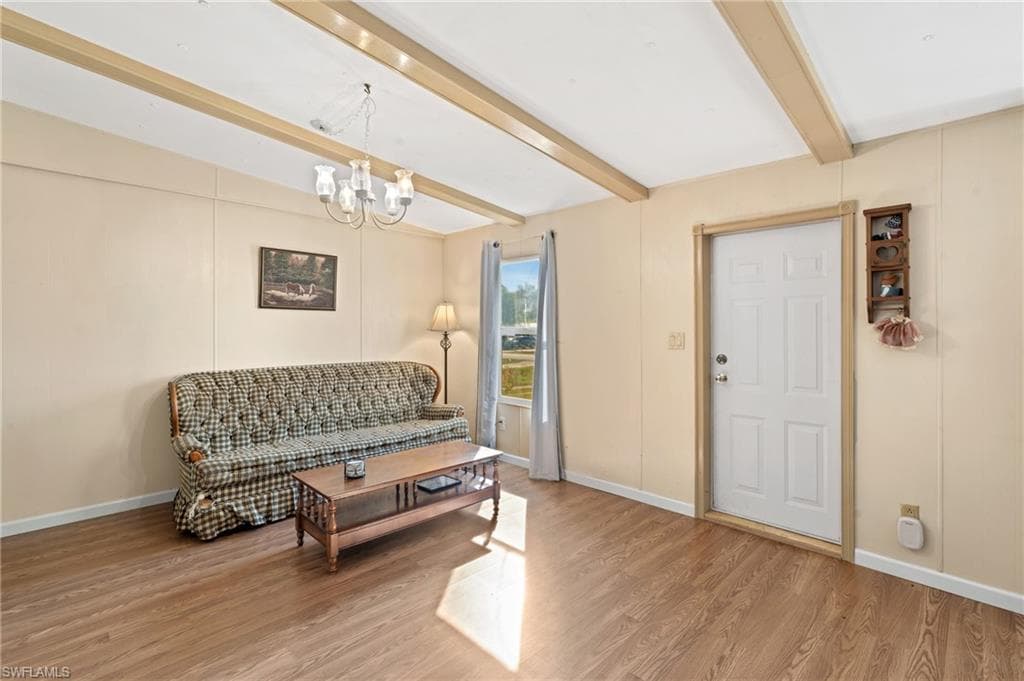 8405 Nault RD, NORTH FORT MYERS FL 33917-4