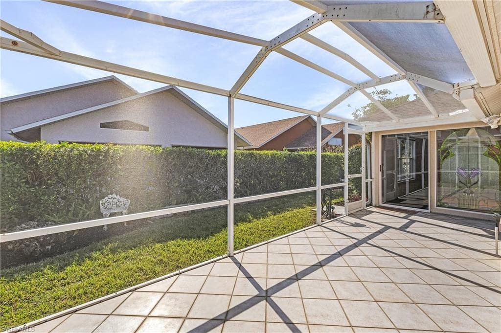 9439 Palm Island CIR-22