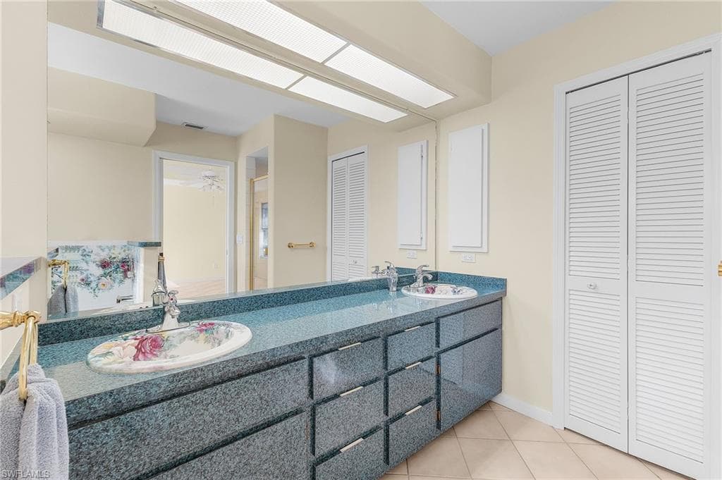 9439 Palm Island CIR-14