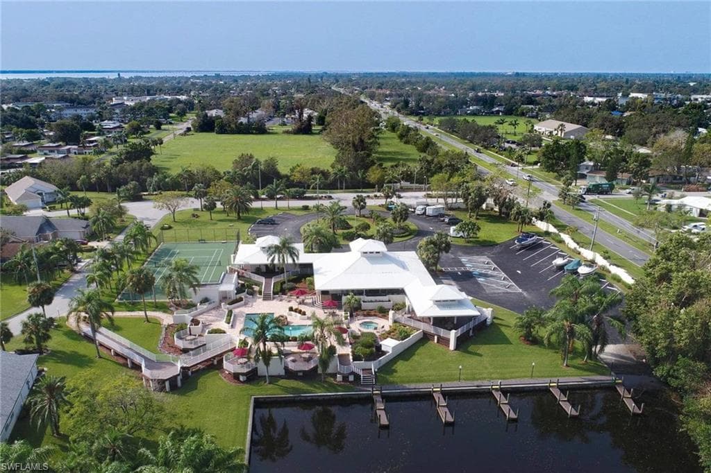 9439 Palm Island CIR-39