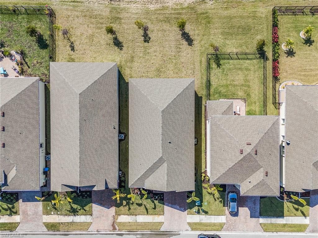 288 Spring Hill Lake LOOP, CAPE CORAL FL 33993-26