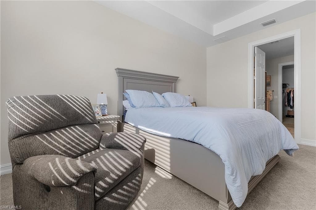 288 Spring Hill Lake LOOP, CAPE CORAL FL 33993-19