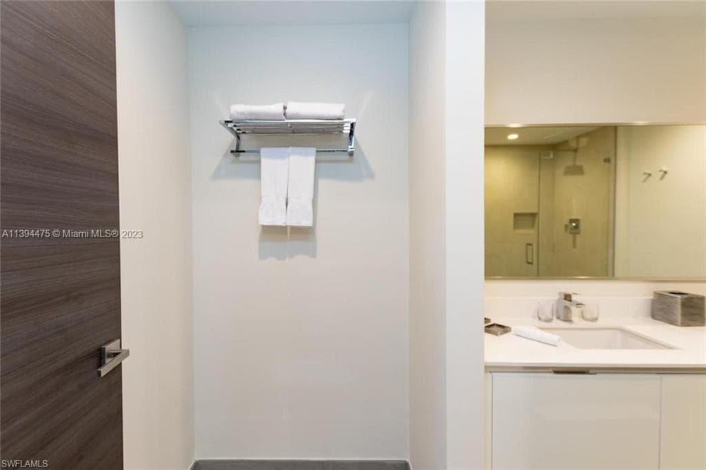 777 N Ocean DR # S302, HOLLYWOOD FL 33019-19