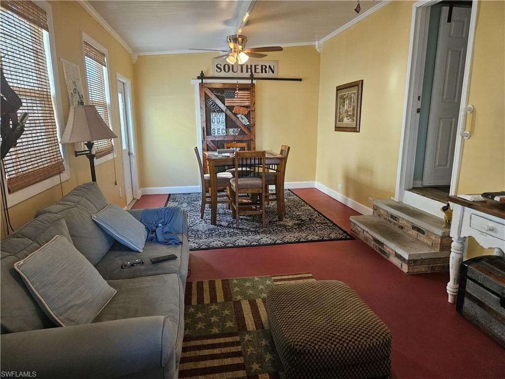 14 Peridot AVE, NAPLES FL 34114-32