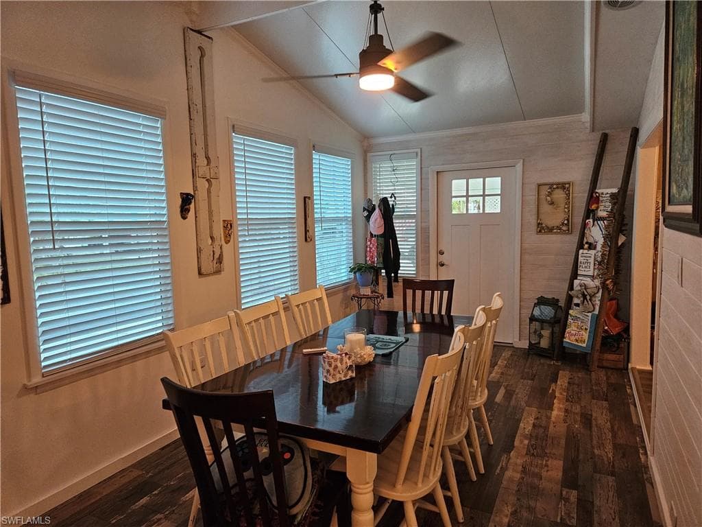 14 Peridot AVE, NAPLES FL 34114-3