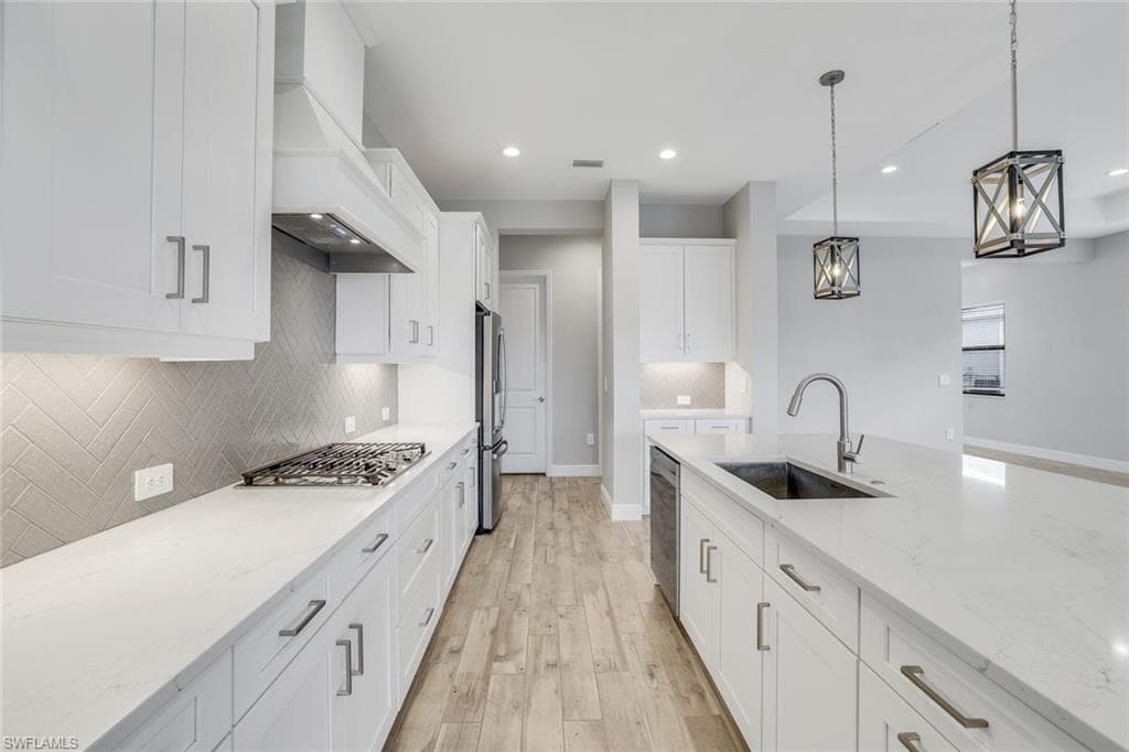 3959 Pegasus WAY, NAPLES FL 34120-12